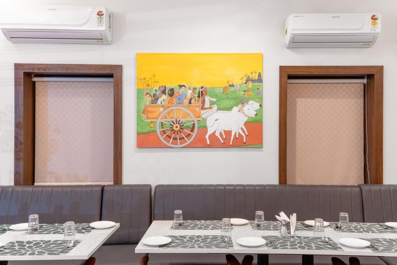 The Elite Hotel Hyderabad Exterior foto